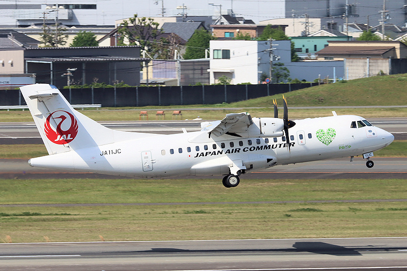 cco PROP JAC（日本エアーコミューター） ATR42-600 JA11JC