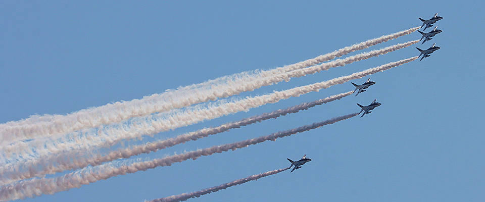 ブルーインパルス