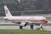 中国東方航空 A320-200 B-6671