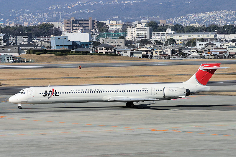 登録記号（レジ） JA006D 飛行機写真