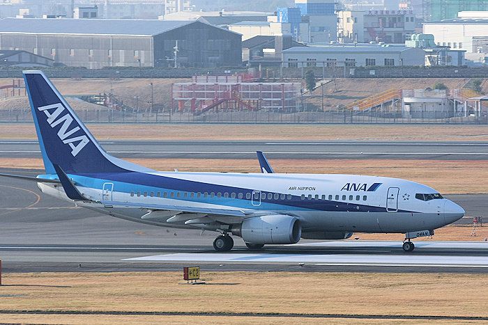 登録記号（レジ） JA04AN 飛行機写真