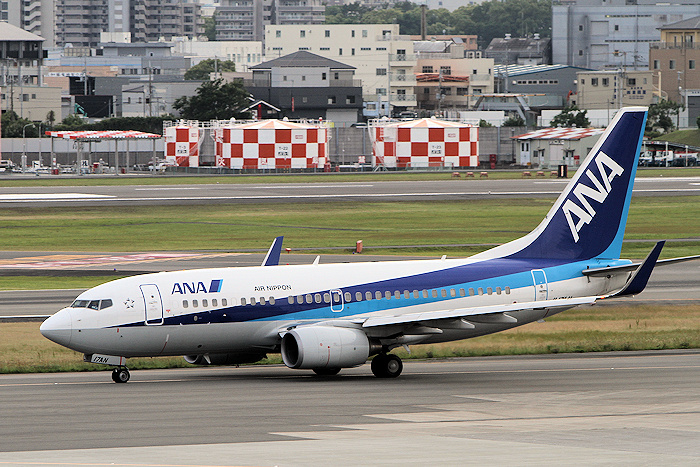 登録記号（レジ） JA17AN 飛行機写真