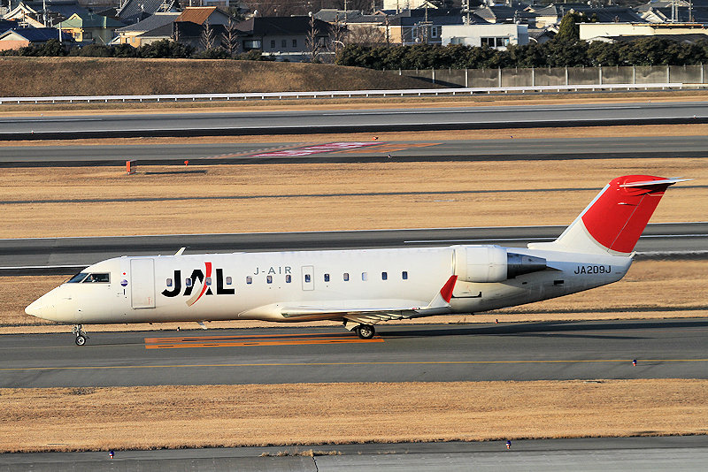 登録記号（レジ） JA209J 飛行機写真