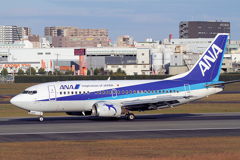 登録記号（レジ） JA302K 飛行機写真