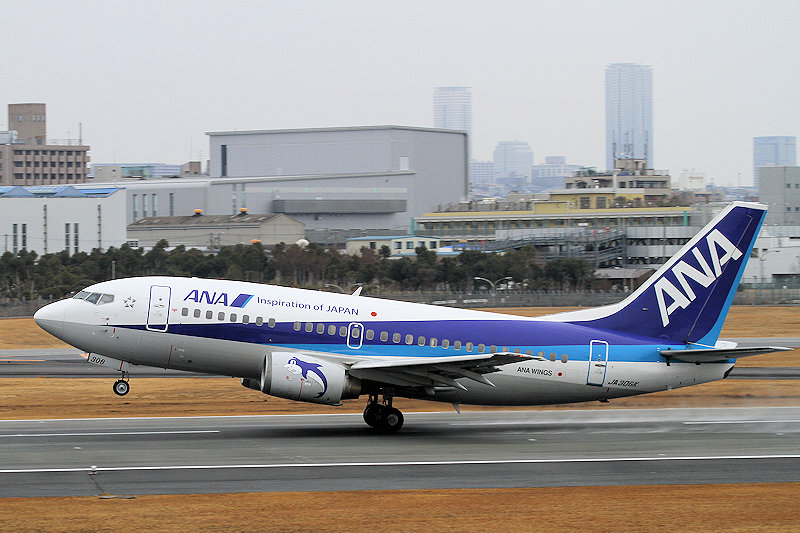 登録記号（レジ） JA306K 飛行機写真