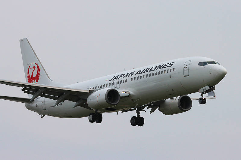 登録記号（レジ） JA315J 飛行機写真