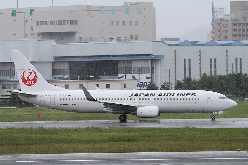 登録記号（レジ） JA334J 飛行機写真