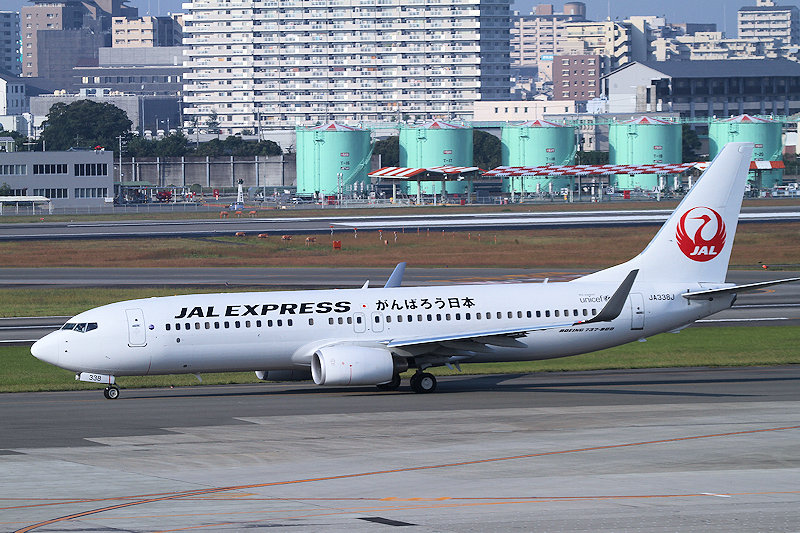 登録記号（レジ） JA338J 飛行機写真