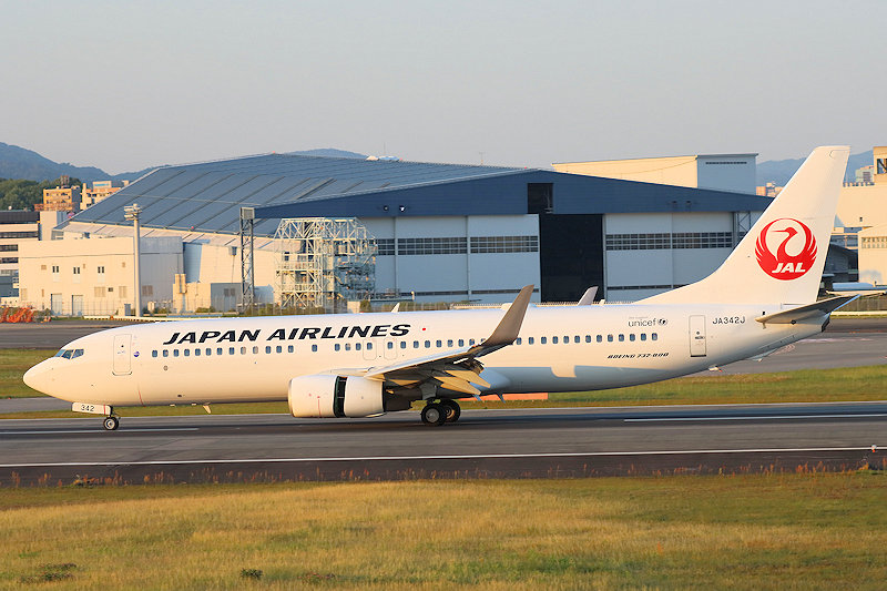 登録記号（レジ） JA342J 飛行機写真