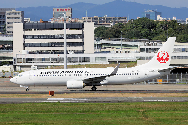 登録記号（レジ） JA345J 飛行機写真