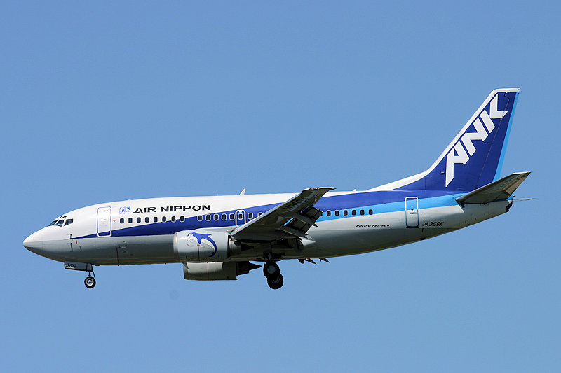 登録記号（レジ） JA356K 飛行機写真