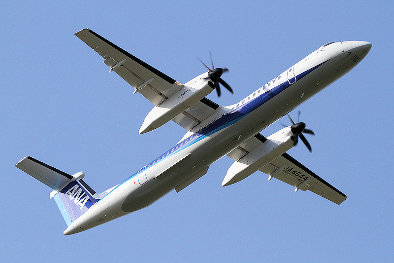 登録記号（レジ） JA464A 飛行機写真