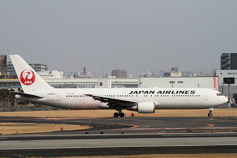 登録記号（レジ） JA601J 飛行機写真