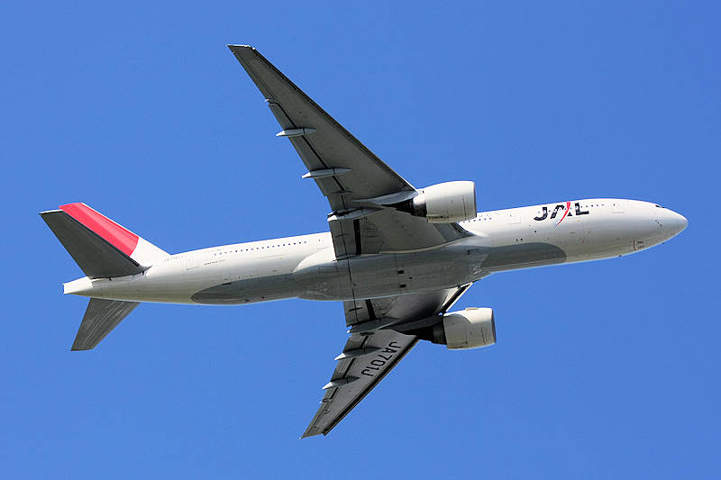 登録記号（レジ） JA701J 飛行機写真