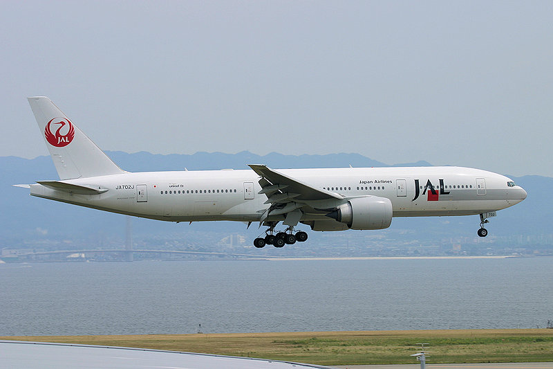 登録記号（レジ） JA702J 飛行機写真