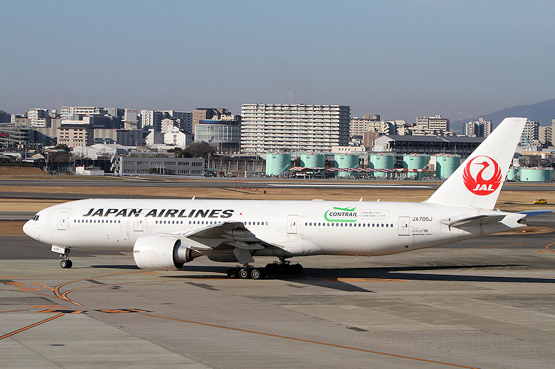 登録記号（レジ） JA705J 飛行機写真