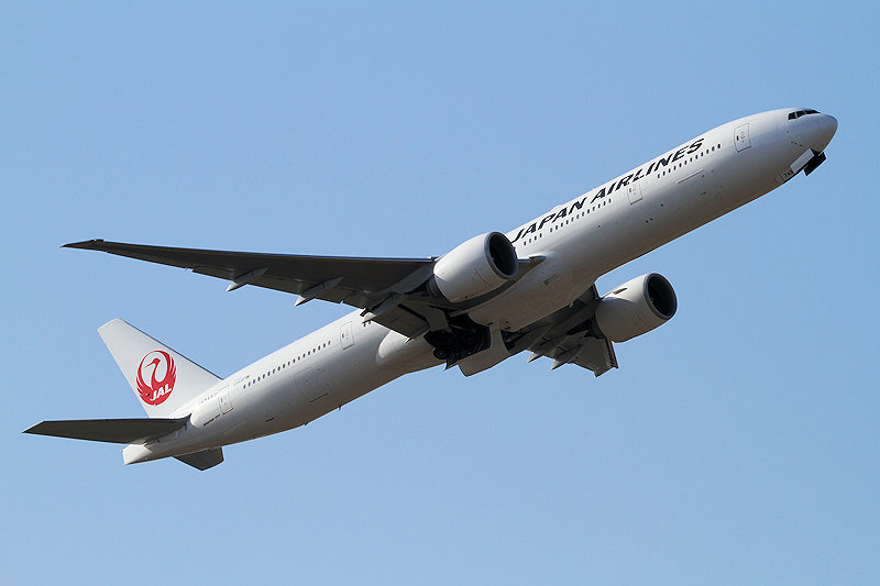 登録記号（レジ） JA743J 飛行機写真