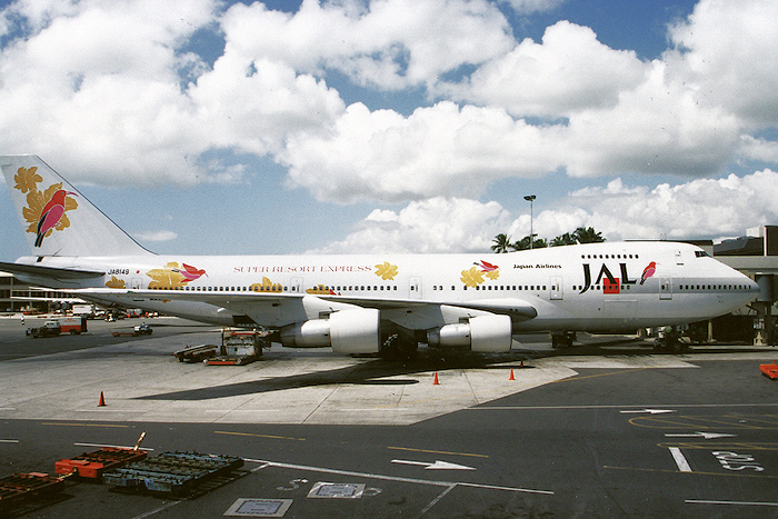 登録記号（レジ）JA8149 飛行機写真