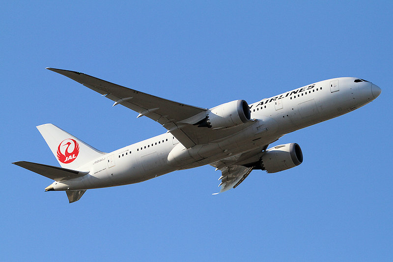 登録記号（レジ） JA840J 飛行機写真