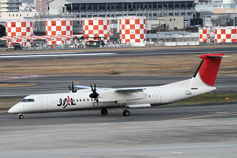 登録記号（レジ） JA841C 飛行機写真
