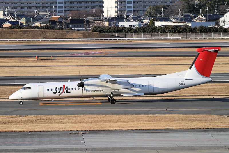 登録記号（レジ） JA843C 飛行機写真