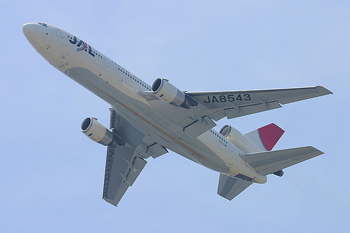 登録記号（レジ）JA8543 飛行機写真