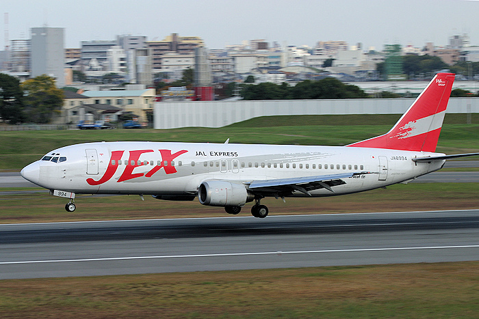 登録記号（レジ）JA8994 飛行機写真